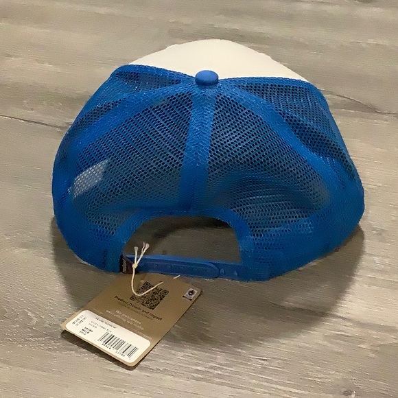 Patagonia Blue and White P6 logo trucker Hat - Picture 3 of 7